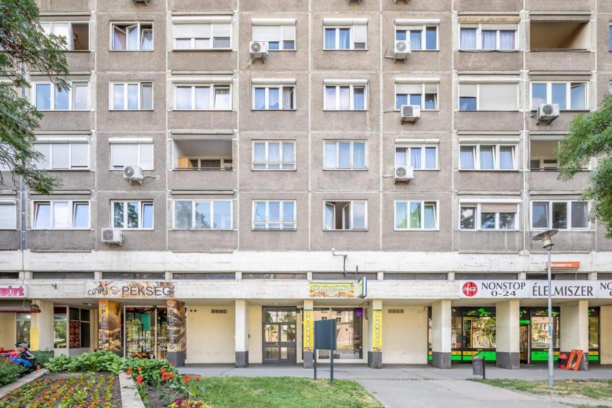 Cozy Quiet Apartment With A Balcony Budapest Eksteriør bilde